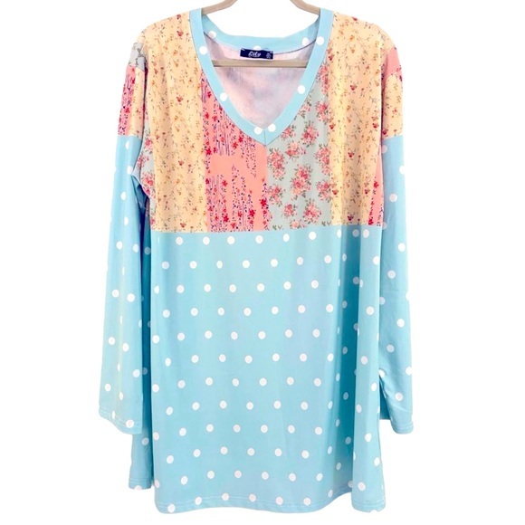 Lily Tops - Polka Dot & Floral V-Neck Tunic Top - Light Blue